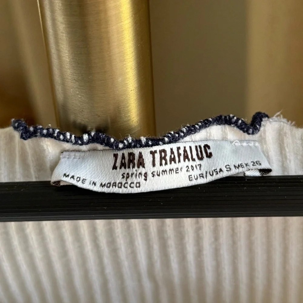 Zara Trafaluc White Ribbed Top with Black Trim | Small - Picture 2 of 3